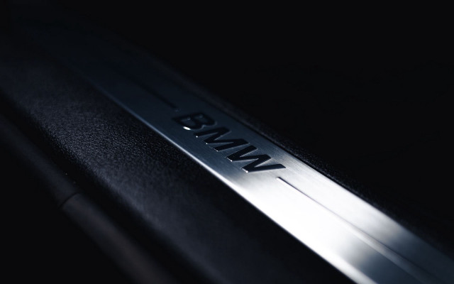 Metal nameplate black surface white free wallpaper for desktop - medium preview image