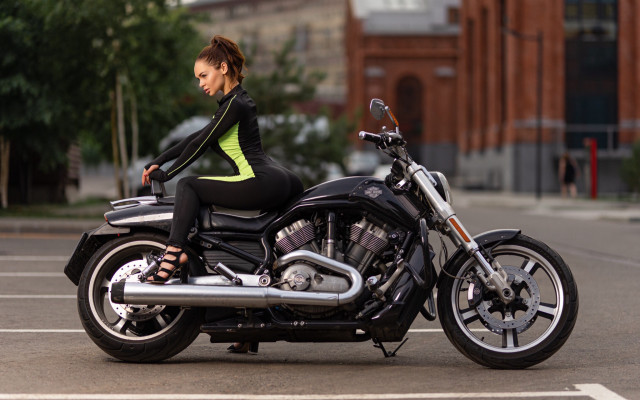 Aramenta diathne vail motorcycle parked free wallpaper for desktop - medium preview image