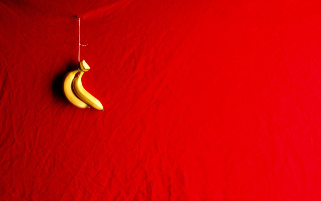 Red wall banana string christopher free wallpaper for desktop - medium preview image