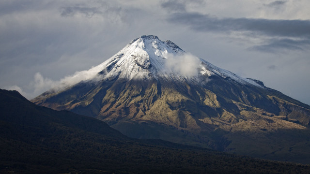 Snow mountain clouds trees tiltshift free wallpaper for desktop - medium preview image