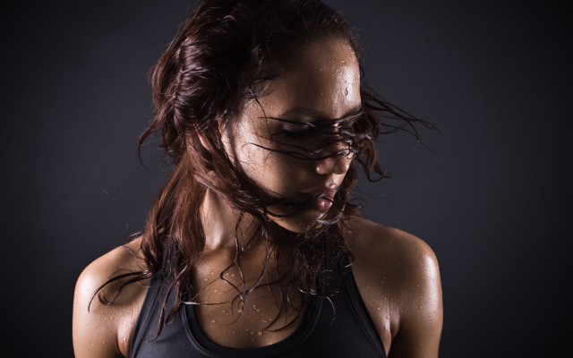 Wet hair glasses wind art free wallpaper for desktop - medium preview image