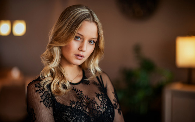 Black dress serious portrait blonde free wallpaper for desktop - medium preview image