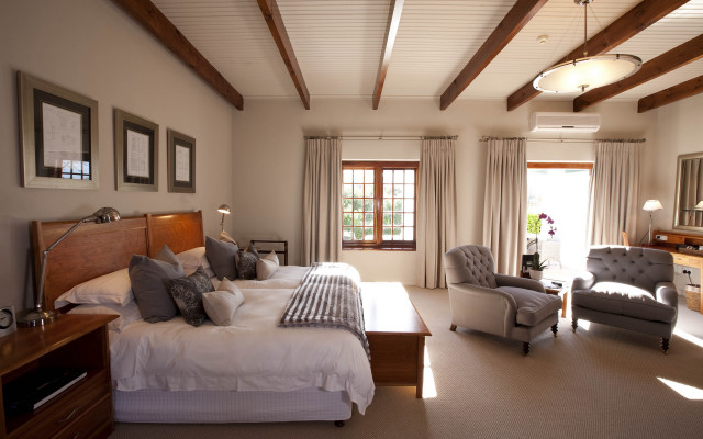 Bedroom arts and crafts digital free wallpaper for desktop - medium preview image