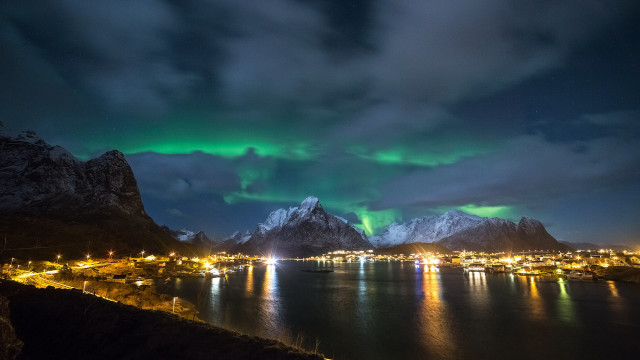 Green aurora city mountains night free wallpaper for desktop - medium preview image