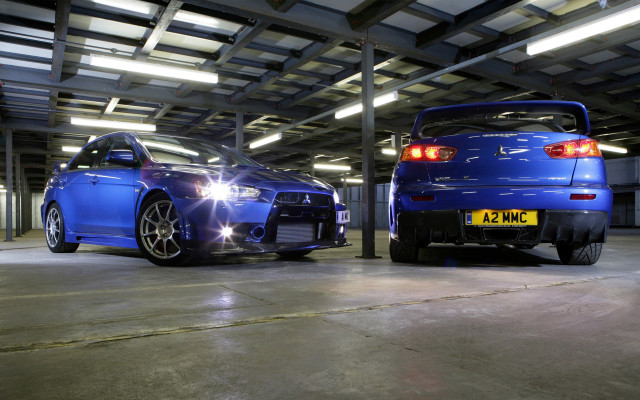 Two cars parking garage tilt free wallpaper for desktop - medium preview image