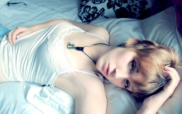 Gothic photorealistic woman bed blonde free wallpaper for desktop - medium preview image