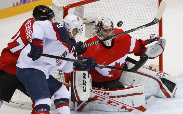 Hockey goalie blocking shot renaissance free wallpaper for desktop - medium preview image