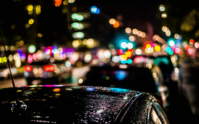 Car busy street night rain free wallpaper for desktop - medium preview image