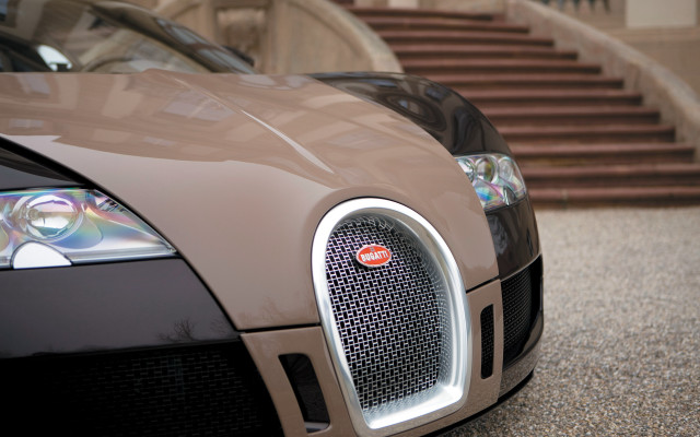 Brown bugatti staircase clock bradley free wallpaper for desktop - medium preview image
