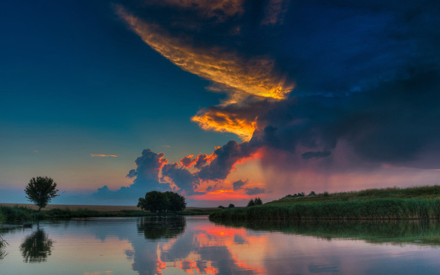 Clouds lake sunset cityscape mountains free wallpaper for desktop - medium preview image