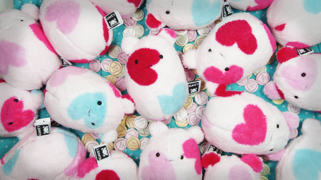 Stuffed animals hearts kawaii puzzle free wallpaper for desktop - medium preview image