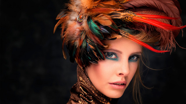 Feathered headdress florianne becker fashion free wallpaper for desktop - medium preview image