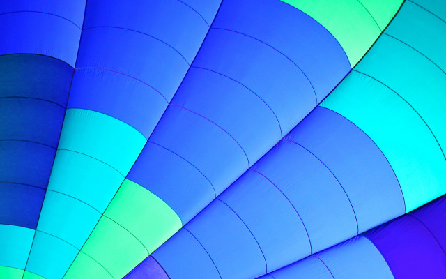 Colorful hot air balloon closeup free wallpaper for desktop - medium preview image