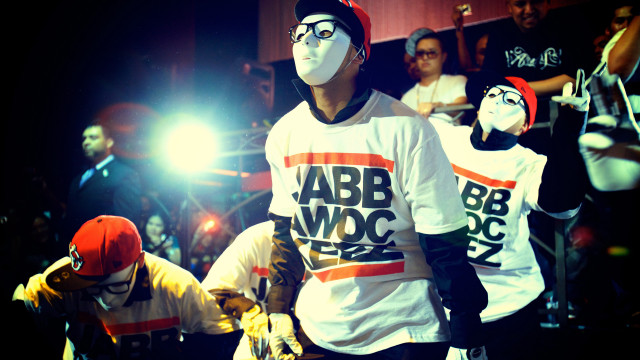 Masks hands lights moon boys free wallpaper for desktop - medium preview image