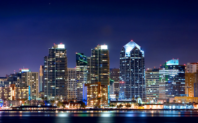 Tokyo night cityscape river lights free wallpaper for desktop - medium preview image