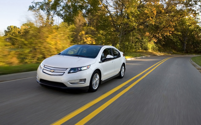 White car road trees grass free wallpaper for desktop - medium preview image