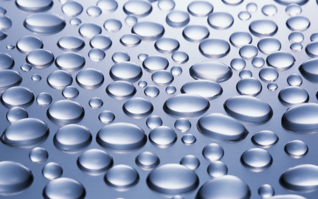 Water droplets blue blurry bubble free wallpaper for desktop - medium preview image