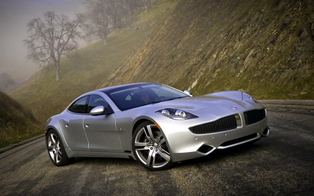 Silver sports car mountain fog free wallpaper for desktop - medium preview image