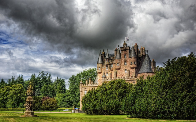 Castle trees statue neo gothic free wallpaper for desktop - medium preview image