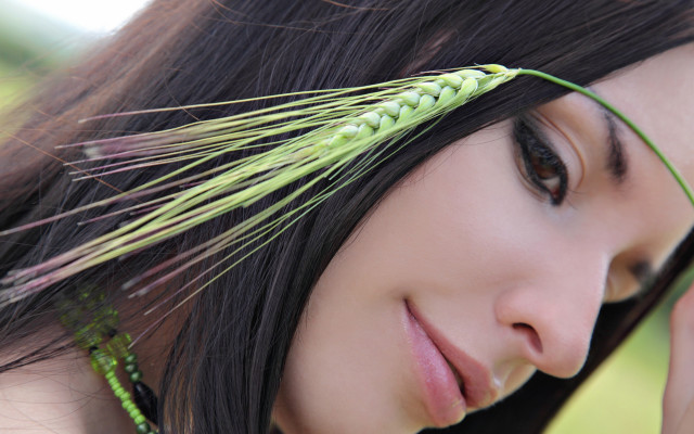 Woman greenheadband greennecklace cellphone gothic free wallpaper for desktop - medium preview image