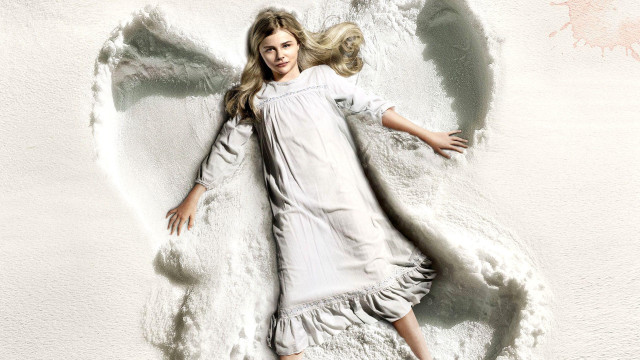 Alice prin white dress outstretched free wallpaper for desktop - medium preview image