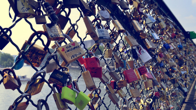Fence padlocks locks river boats free wallpaper for desktop - medium preview image