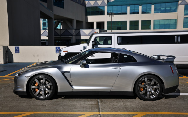 Silver sports car parking lot #3 free wallpaper for desktop - medium preview image
