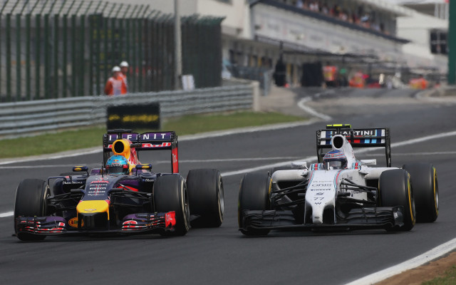 Racing cars person impressionist blurry free wallpaper for desktop - medium preview image