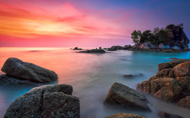 Sunset rocky beach island pink free wallpaper for desktop - medium preview image