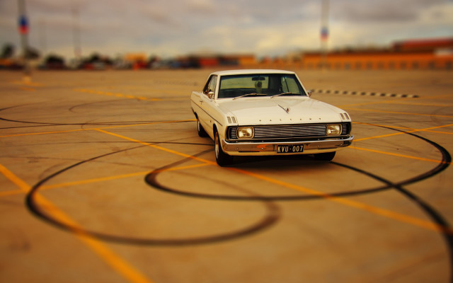 White car parking lot sunset #4 free wallpaper for desktop - medium preview image