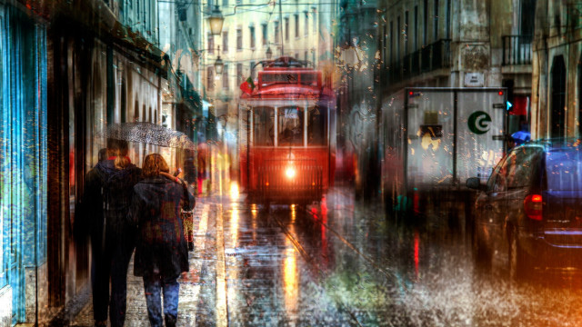 Red bus tokyo cityscape reflection free wallpaper for desktop - medium preview image