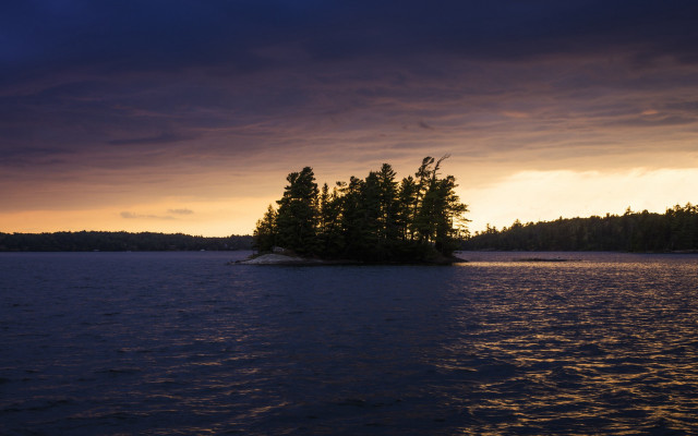 Small island lake sunset trees free wallpaper for desktop - medium preview image