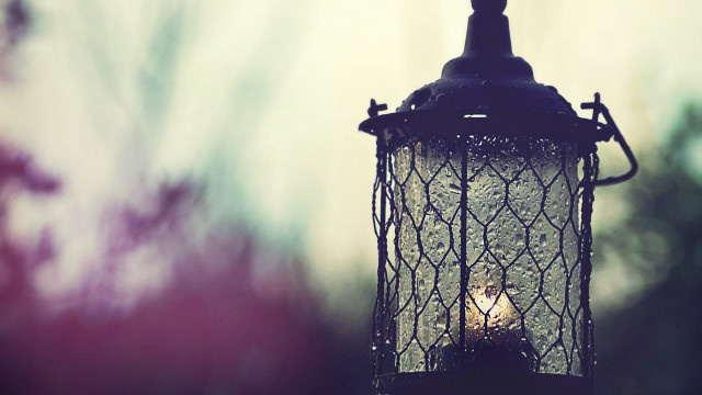 Light fixture neo romanticism atmospheric free wallpaper for desktop - medium preview image