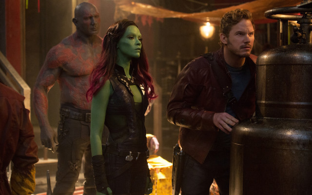 Man woman group IMAX comic free wallpaper for desktop - medium preview image