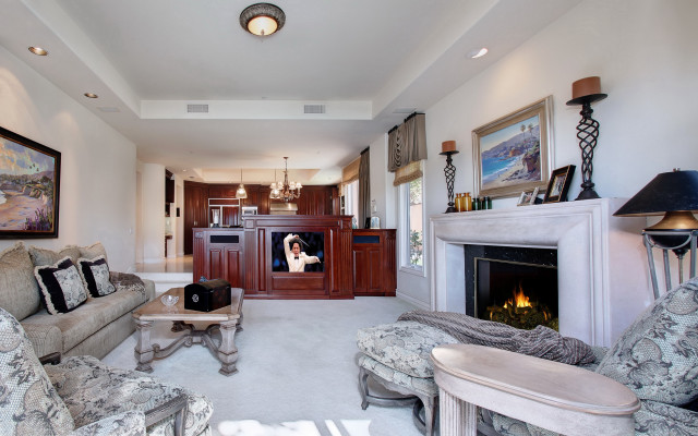 Living room fireplace couch chair #2 free wallpaper for desktop - medium preview image