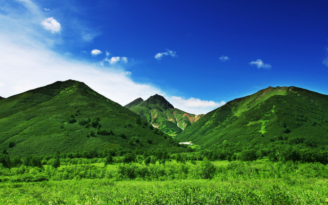 Green mountain range blue sky #6 free wallpaper for desktop - medium preview image