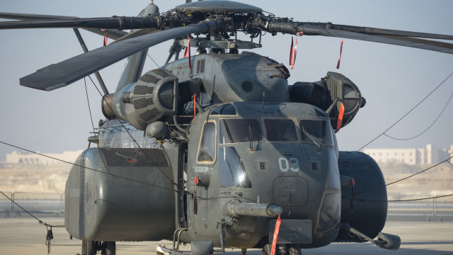 Large helicopter airport tarmac sky free wallpaper for desktop - medium preview image