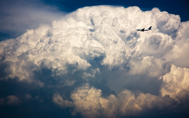 Clouds sky jetliner stormy matte free wallpaper for desktop - medium preview image