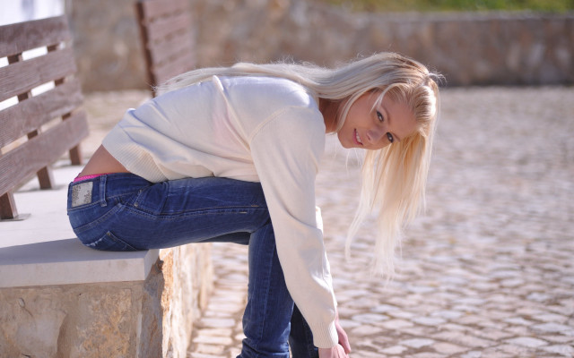 Woman bench crossed legs blonde free wallpaper for desktop - medium preview image