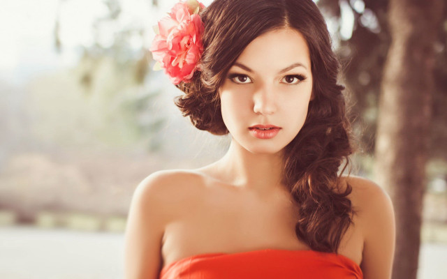 Woman red dress flower hair #4 free wallpaper for desktop - medium preview image