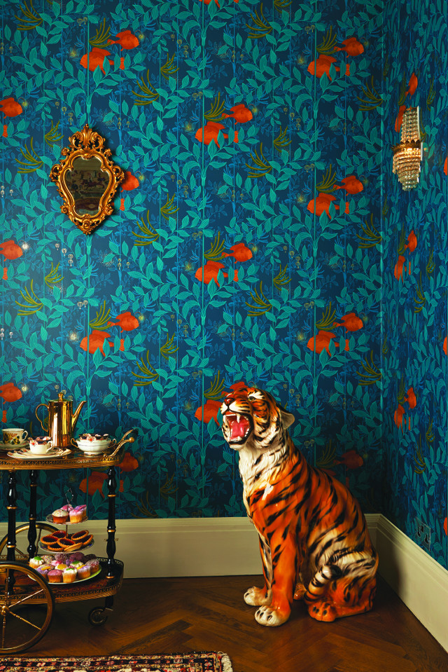 Tiger sitting room wallpaper table free wallpaper for mobile - medium preview image