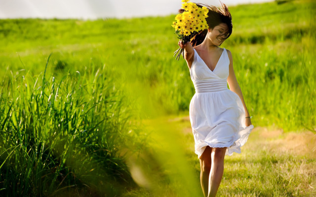 Woman white dress flower field #11 free wallpaper for desktop - medium preview image