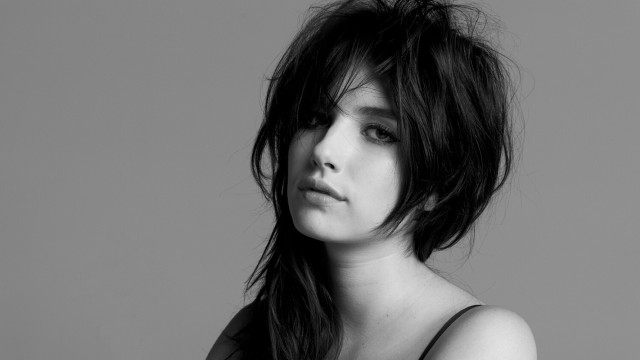 Fantastically beautiful black and white #2 free wallpaper for desktop - medium preview image