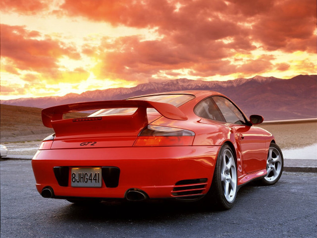 Red sports car sunset clouds #3 free wallpaper for desktop - medium preview image