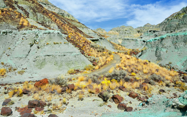 Desert dirt road mountain blue free wallpaper for desktop - medium preview image