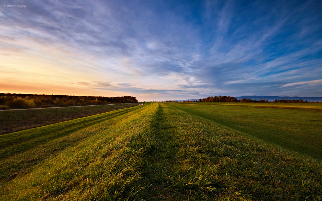 Field road clouds mountains beach free wallpaper for desktop - medium preview image