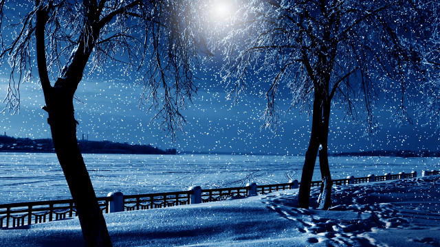 Snowy night full moon aurora free wallpaper for desktop - medium preview image