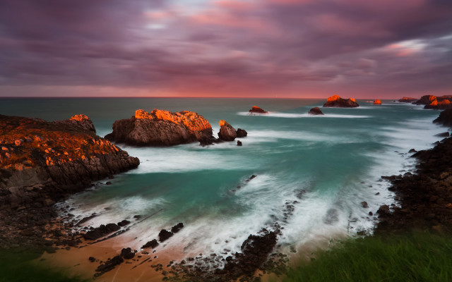 Sunset ocean waves rocks pink free wallpaper for desktop - medium preview image
