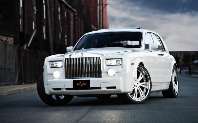 White rollsroyce luxury car cloudy free wallpaper for desktop - medium preview image