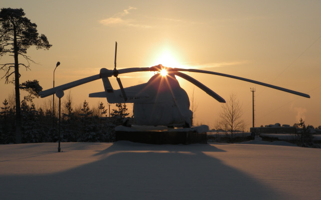 Helicopter snow sunset propellers nature free wallpaper for desktop - medium preview image
